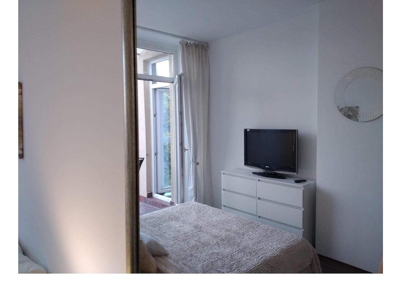 Sunny Penthouse With Roof Gardens Overlooking The Warsaw Palace Of Culture Pruszkow Ngoại thất bức ảnh