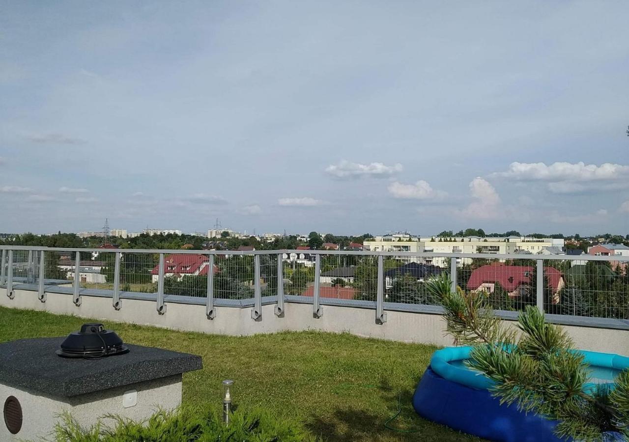 Sunny Penthouse With Roof Gardens Overlooking The Warsaw Palace Of Culture Pruszkow Ngoại thất bức ảnh