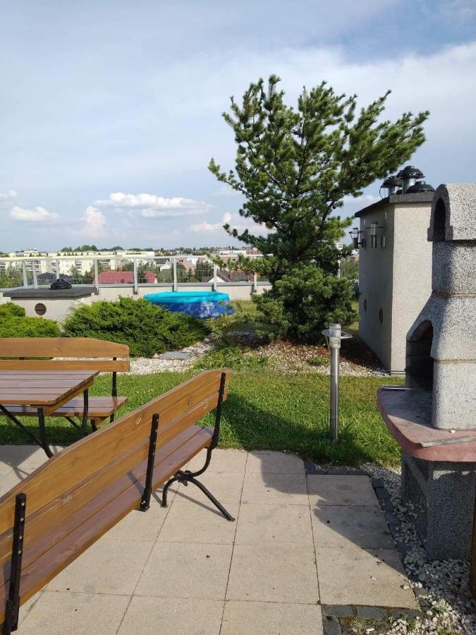 Sunny Penthouse With Roof Gardens Overlooking The Warsaw Palace Of Culture Pruszkow Ngoại thất bức ảnh